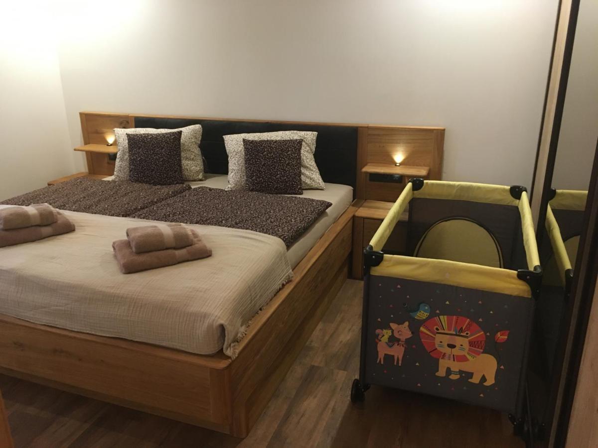 Štrbské Pleso Apartman S Vyhladom Na Stity Ovruc 312 מראה חיצוני תמונה